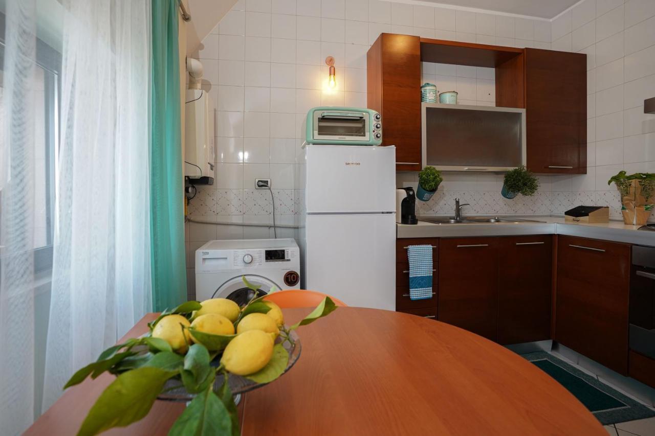 La Casa Di Azzurra Centro Citta Appartamento Fino A 4 Posti Letto E 2 Bagni Foggia Exterior photo