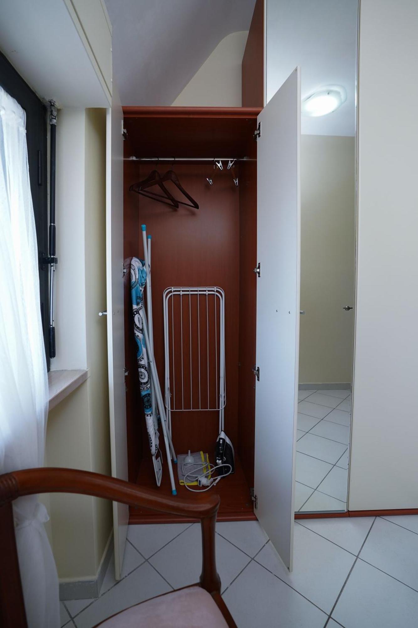 La Casa Di Azzurra Centro Citta Appartamento Fino A 4 Posti Letto E 2 Bagni Foggia Exterior photo